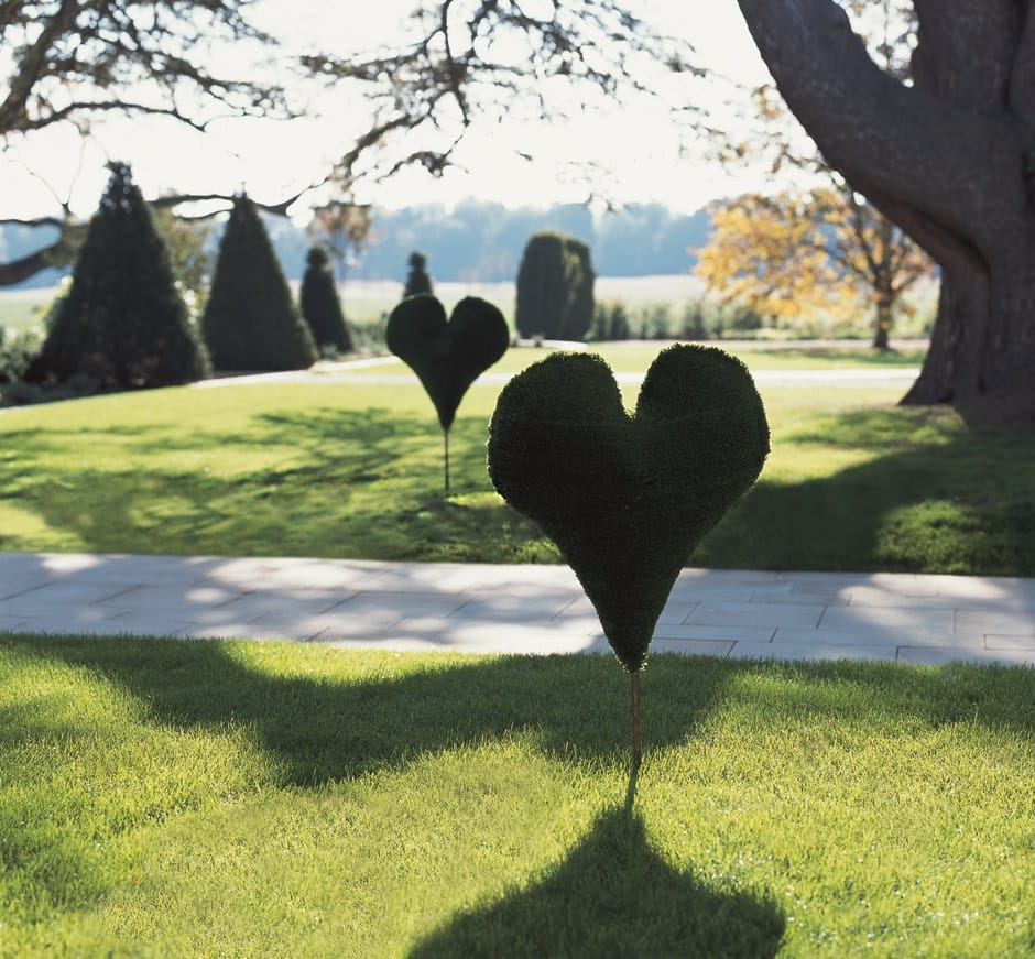 Topiary heart in the grounds of The Grove Hotel in Hertfordshire