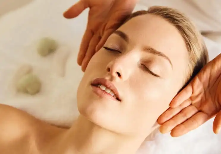 spa-treatments-wellness-facial