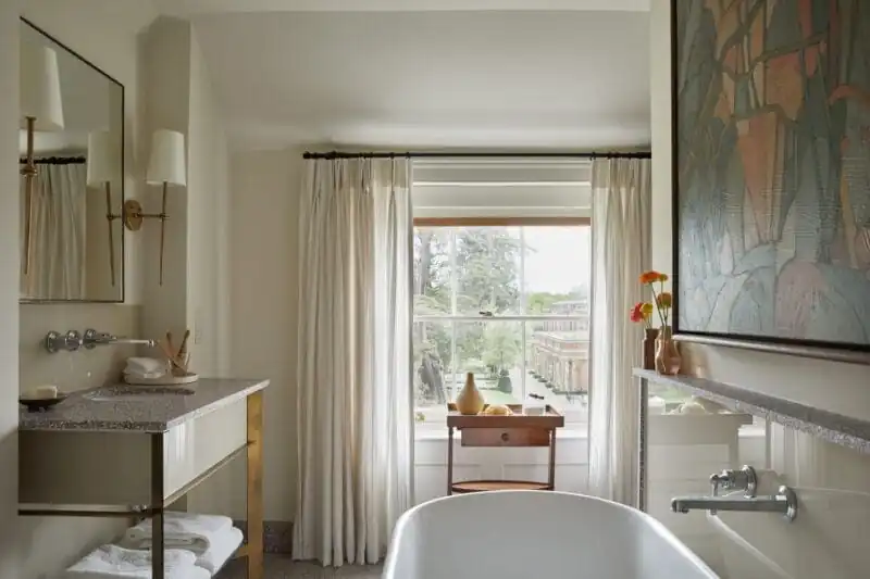 Junior Suite (Room 43)
