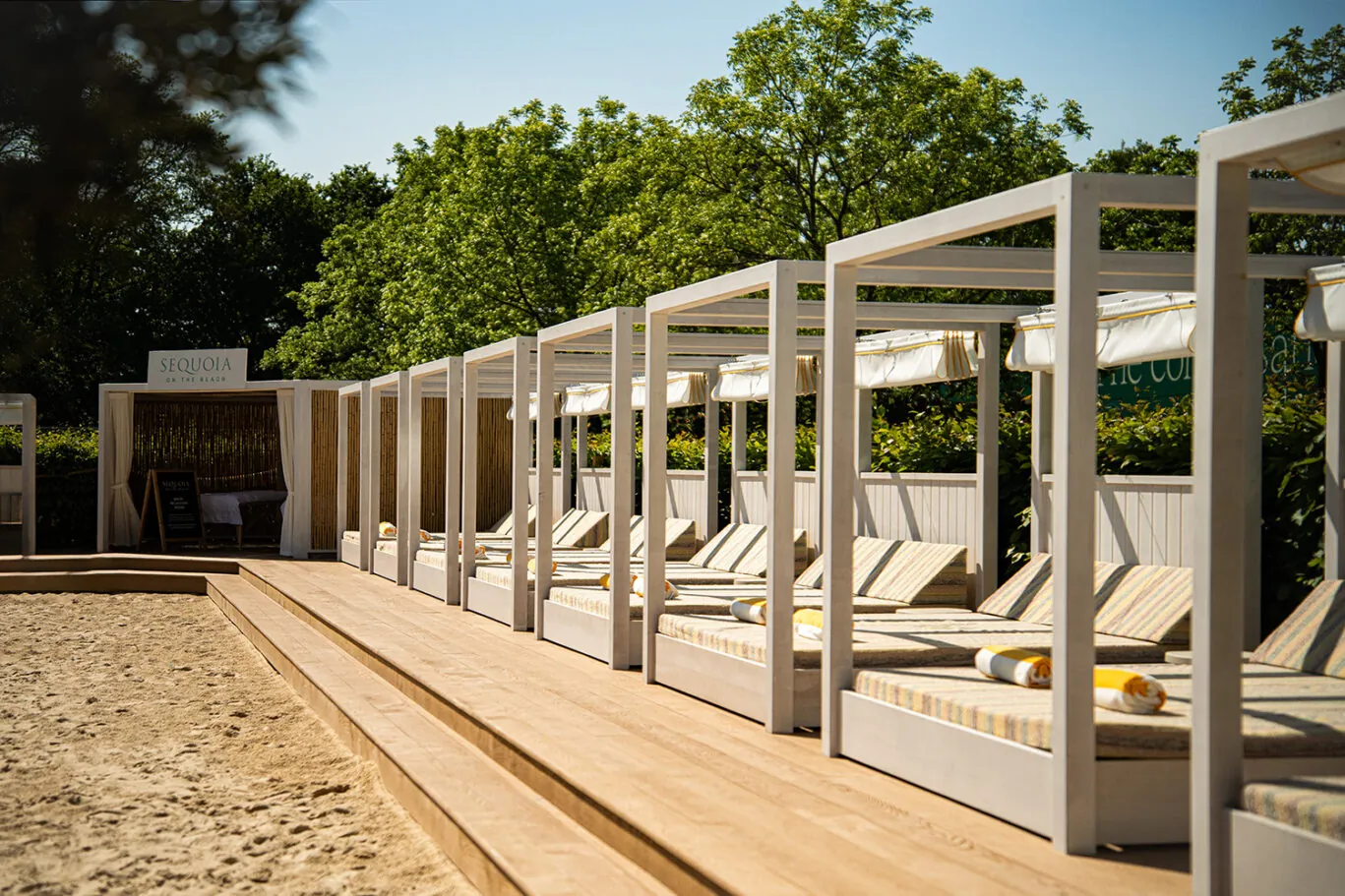 Ralph's Beach Day Beds