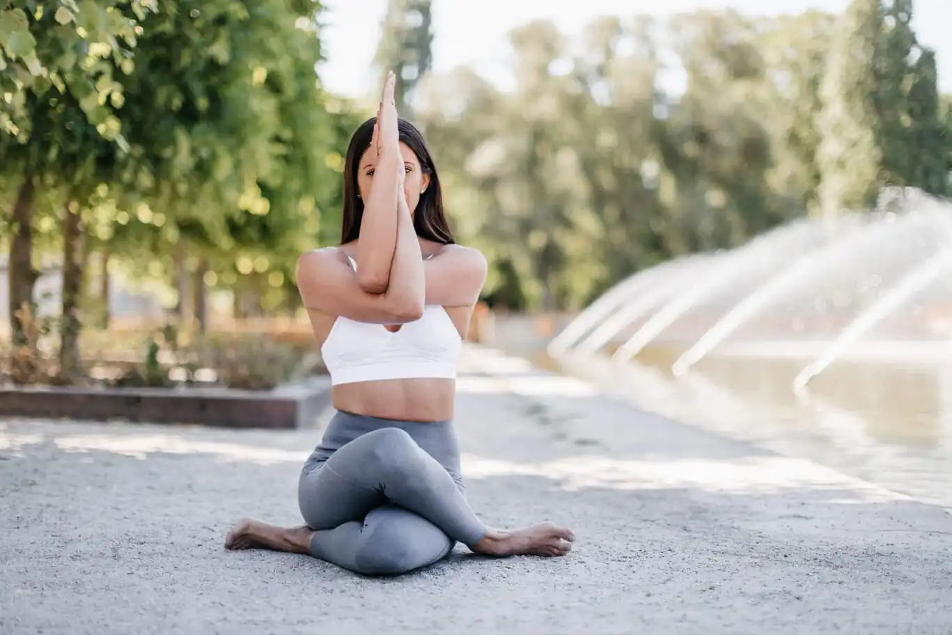@hannahbarrettyoga