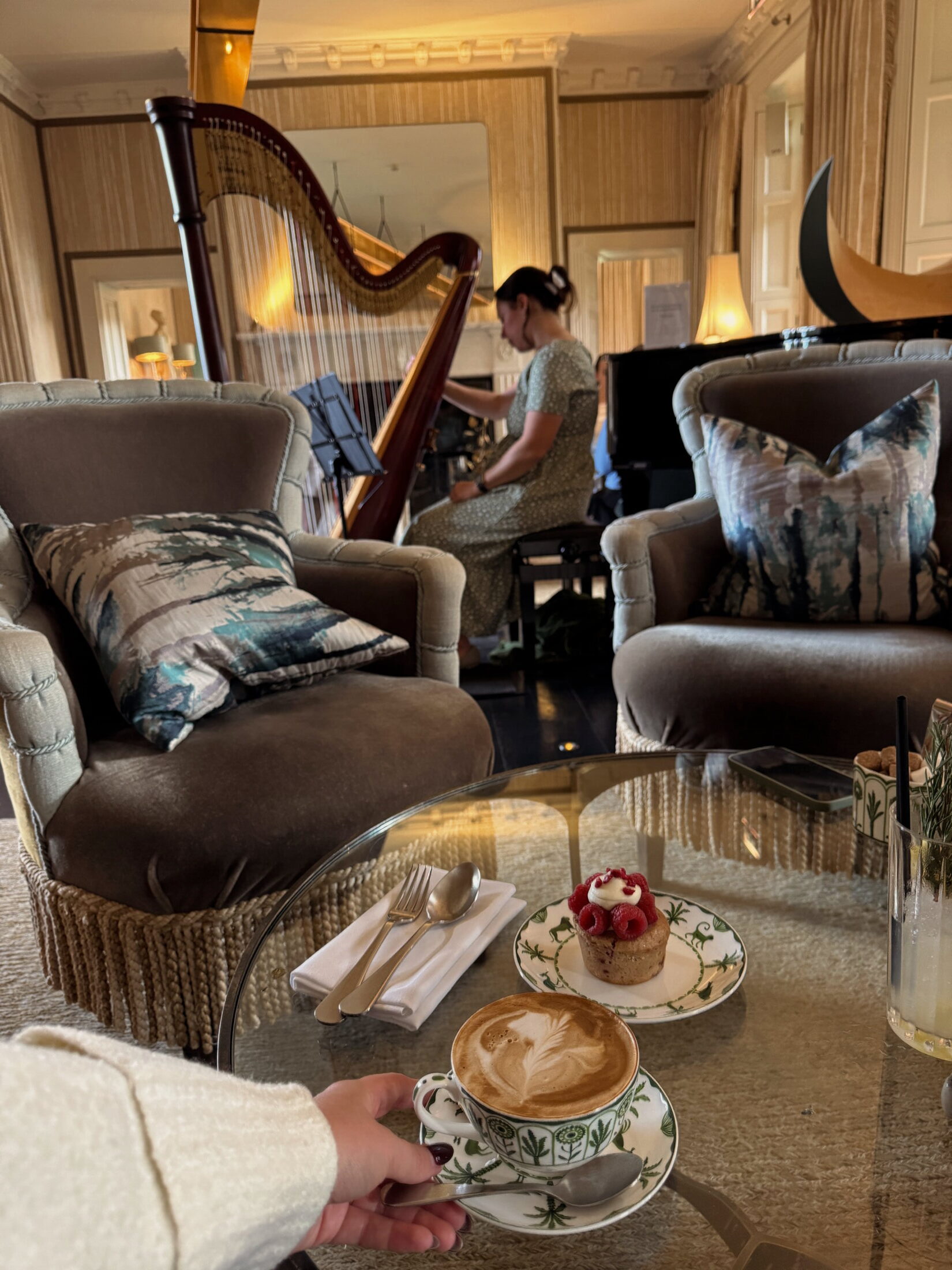The Lounges_LB